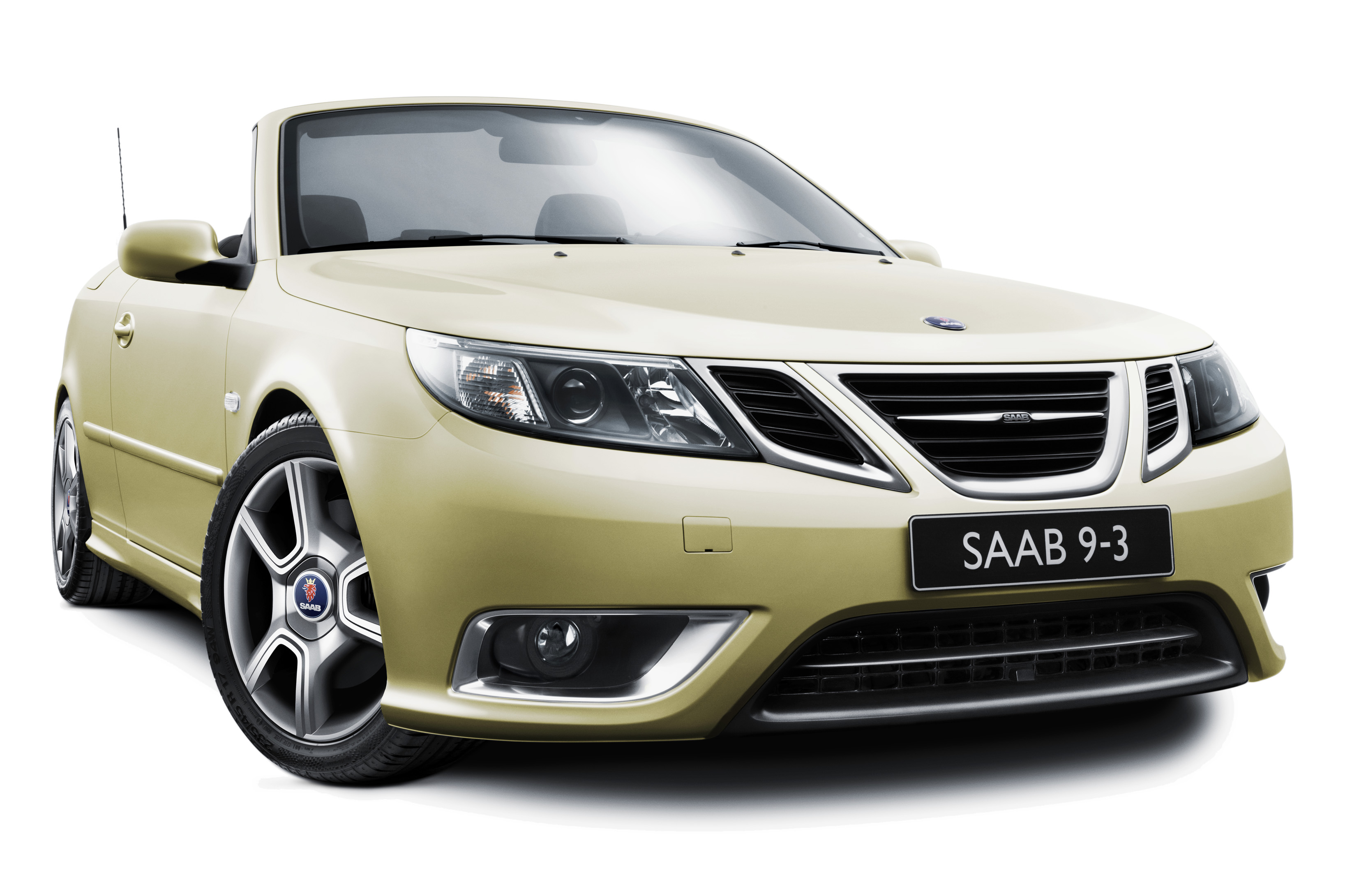 Saab: четверть века без крыши